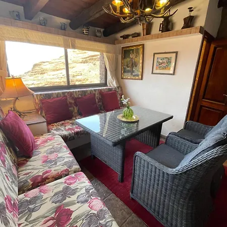 Castillo Lanzarote Sophie - Luxury -sleep In A Volcanic Cave With Heated Pool Villa Tías