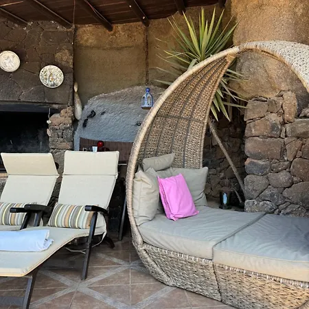 Castillo Lanzarote Sophie - Luxury -sleep In A Volcanic Cave With Heated Pool Villa *