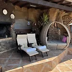 Castillo Lanzarote Sophie - Luxury -sleep In A Volcanic Cave With Heated Pool Вилла *