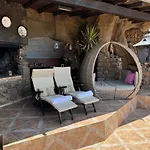 Castillo Lanzarote Sophie - Luxury -sleep In A Volcanic Cave With Heated Pool * Тиас