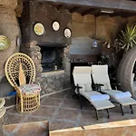 Castillo Lanzarote Sophie - Luxury -sleep In A Volcanic Cave With Heated Pool * Tías