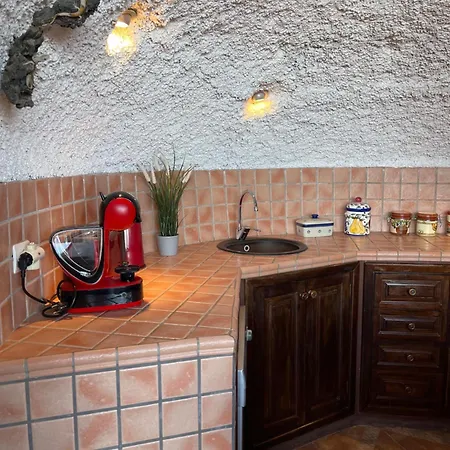 Castillo Lanzarote Sophie - Luxury -sleep In A Volcanic Cave With Heated Pool ヴィラ *