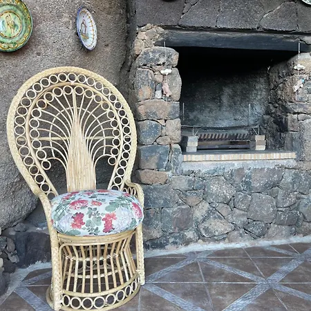 Castillo Lanzarote Sophie - Luxury -sleep In A Volcanic Cave With Heated Pool * ティアス