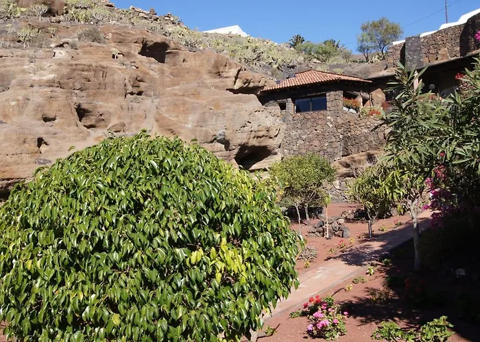 Castillo Lanzarote Sophie - Luxury -sleep In A Volcanic Cave With Heated Pool Villa