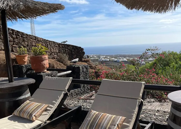 Castillo Lanzarote Sophie - Luxury -sleep In A Volcanic Cave With Heated Pool Tías