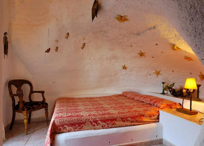 Villa Castillo Lanzarote Sophie - Luxury -sleep In A Volcanic Cave With Heated Pool