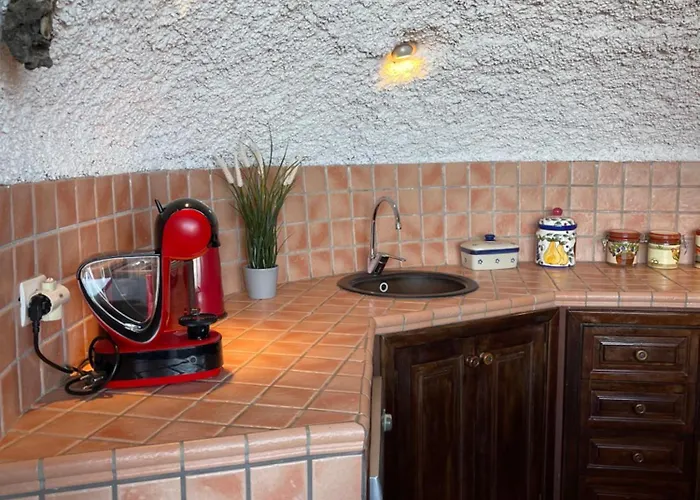 Castillo Lanzarote Sophie - Luxury -sleep In A Volcanic Cave With Heated Pool Villa *