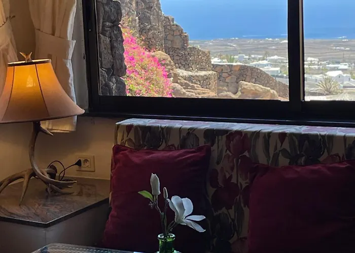 Castillo Lanzarote Sophie - Luxury -sleep In A Volcanic Cave With Heated Pool Villa